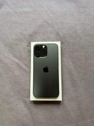iPhone 16 Pro Max Negro