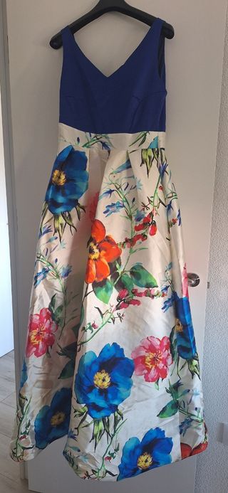 Vestido de fiesta floral azul y multicolor