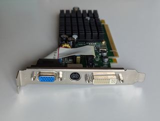 Scheda Video ATI Radeon Sapphire X1050 512MB PCIe