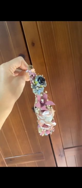 Tiara Ceremonias Flores Rosas y Multicolor