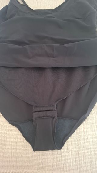 Prenda faja moldeadora negra