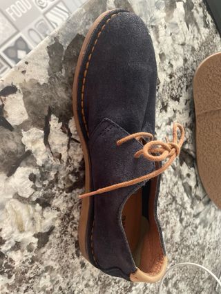 Zapatos de ante azul para comunión