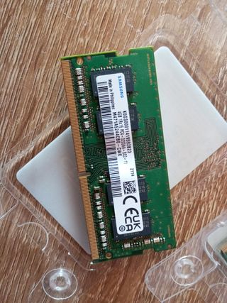 2x 4GB RAM + 1GB RAM de regalo