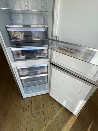 FRIGORÍFICO GRUNDIG 2MTS NOFROST INOX A+++. ENVÍO 