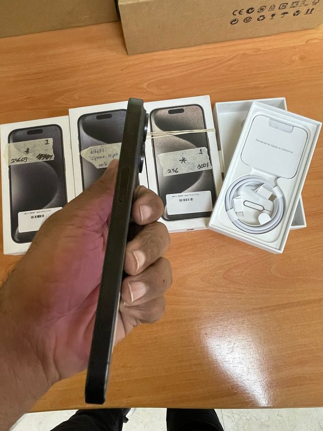 iPhone 15 Pro 256GB a estrenar 