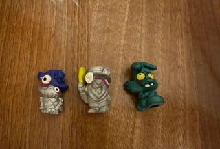 Colección Zomlings Muñecos y Casas