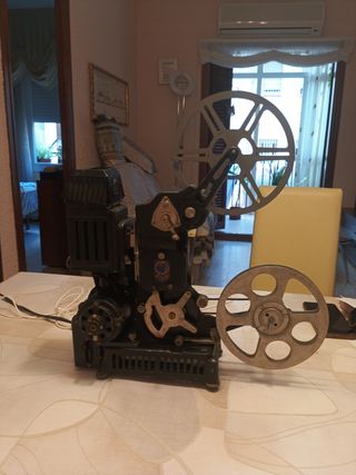 Proyector Cine Pathé 1922.SE ADMITEN OFERTAS