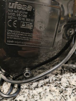 Cafetera Espresso Ufesa Negra