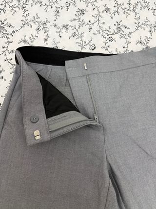 Pantalón de pinza gris
