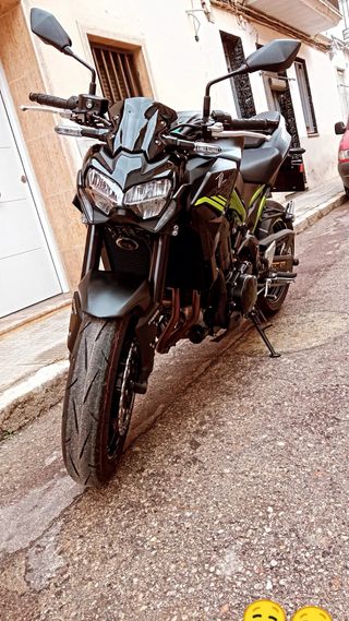 Kawasaki Z900 2022 7.700km limitada para A2