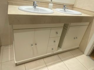 Mueble baño doble seno con espejo,lavabos y grifos