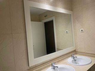 Mueble baño doble seno con espejo,lavabos y grifos