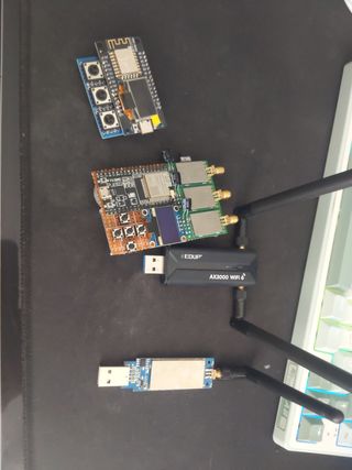 Pack de componentes electrónicos