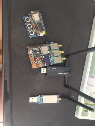 Pack de componentes electrónicos