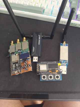 Pack de componentes electrónicos