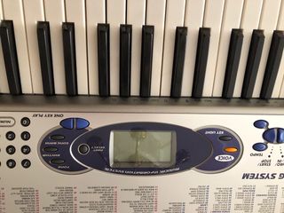 Teclado Casio LK-43 Estupendo órgano electrónico