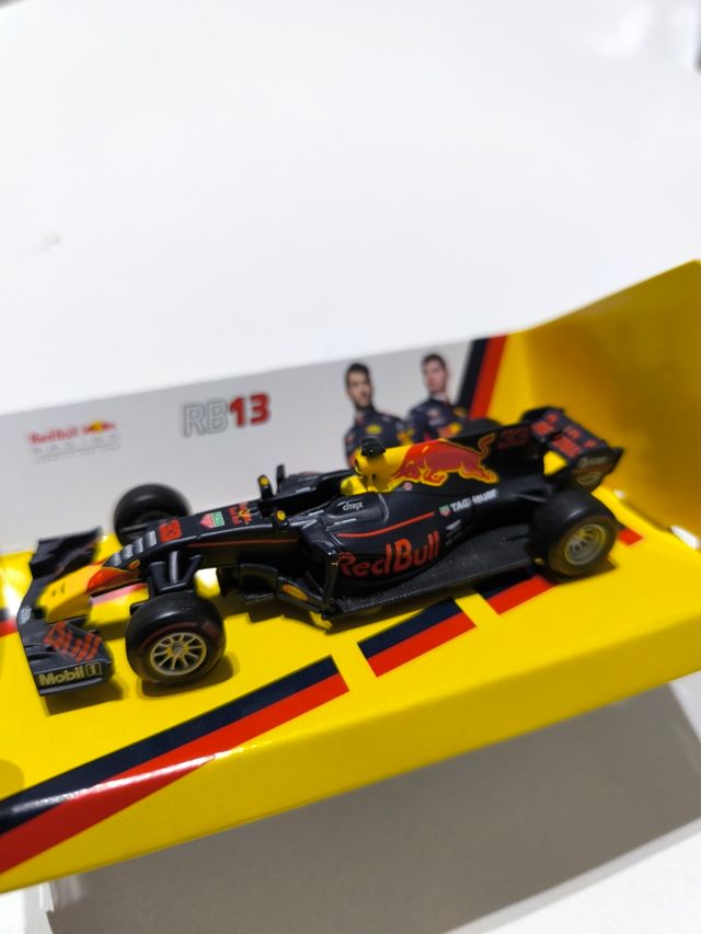 Coche F1 Red Bull RB13 Burago