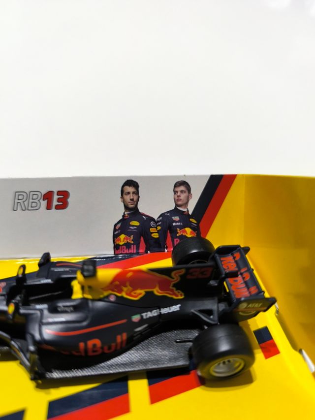 Coche F1 Red Bull RB13 Burago