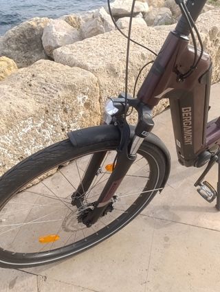 Bicicleta eléctrica urbana
