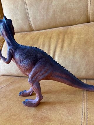 LOTE: JUEGUETE, LIBRO Y CARTAS DINOSAURIOS