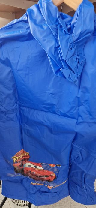 Chubasquero Cars Disney Talla 8