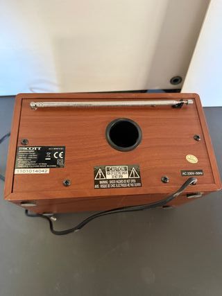 Radio Scott RX18W Madera FM/AM Vintage