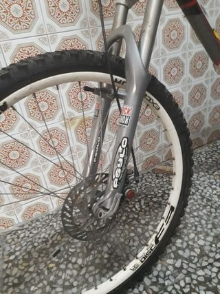Bicicleta BH Expert