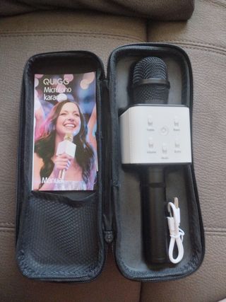 Micrófono Karaoke Quigg Negro y Blanco