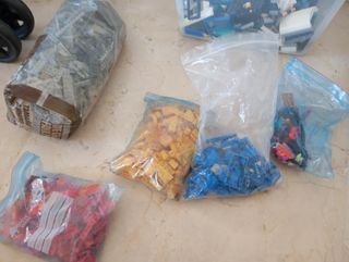 Caja de Legos Variados