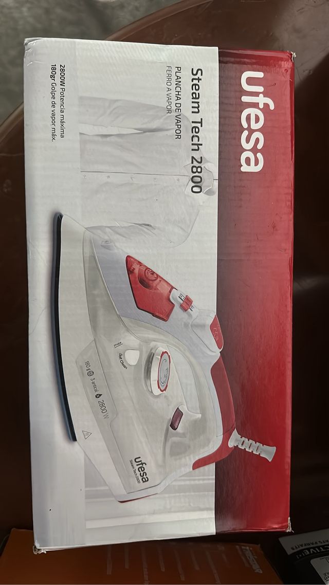 Plancha de Vapor Ufesa Steam Tech 2800