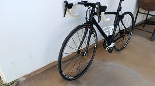 Bicicleta de carretera GHOST NIVOLET 2.8