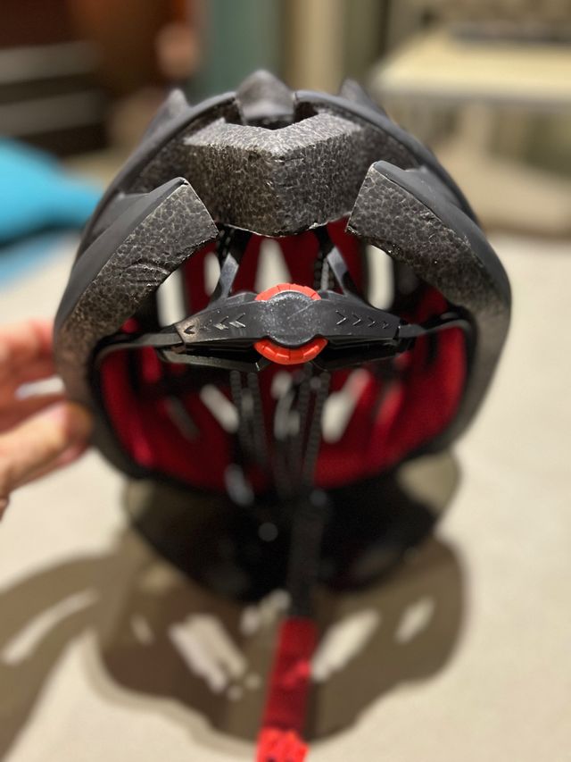Casco Ciclismo Basecamp Adulto con Visera