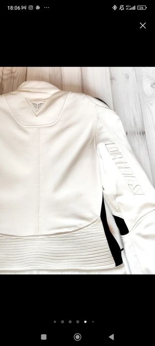 Chaqueta Dainese Mujer Blanca y Negra