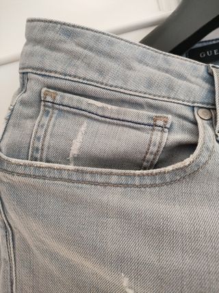 Pantalón Guess Azul Claro Desgastado