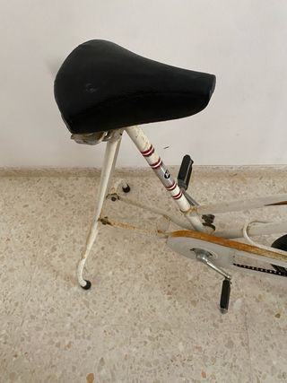 Bicicleta Estática Vintage John Deere década 1970.