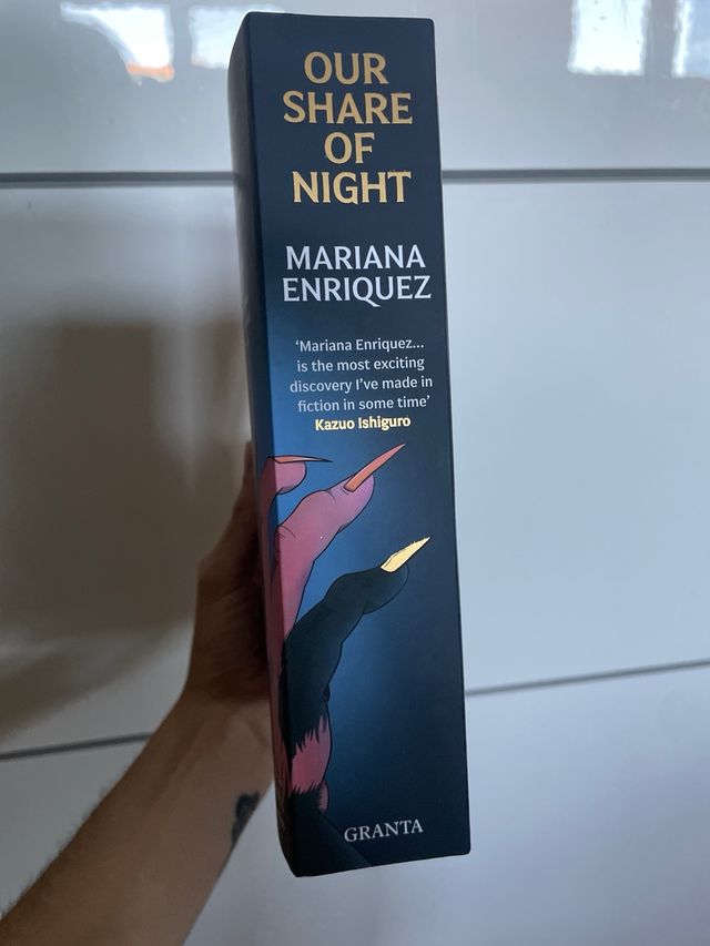 Libro Our Share of Night de Mariana Enriquez