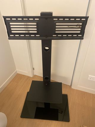 Soporte TV Fitueyes con Repisa