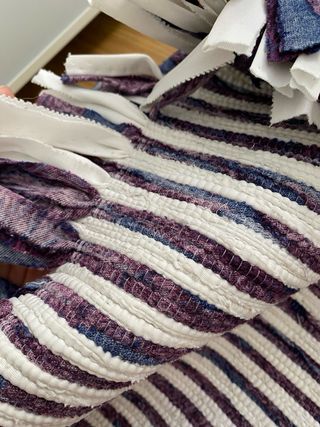 Alfombra Rayas Morado y Blanco 118x148