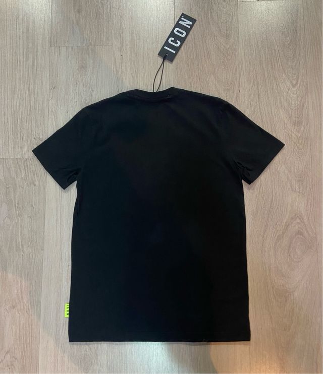 Camiseta Negra ICON