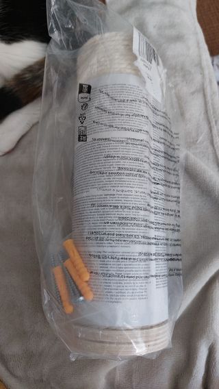 Poste rascador para gatos de sisal y madera