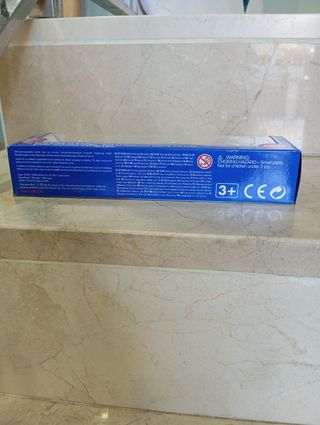 Camión Mercedes Benz MOD. Siku Escala 1:87 NUEVO