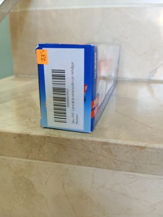 Camión Mercedes Benz MOD. Siku Escala 1:87 NUEVO