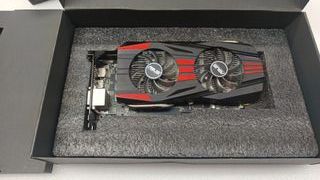 Tarjeta Gráfica ASUS R9 270X DirectCU II OC
