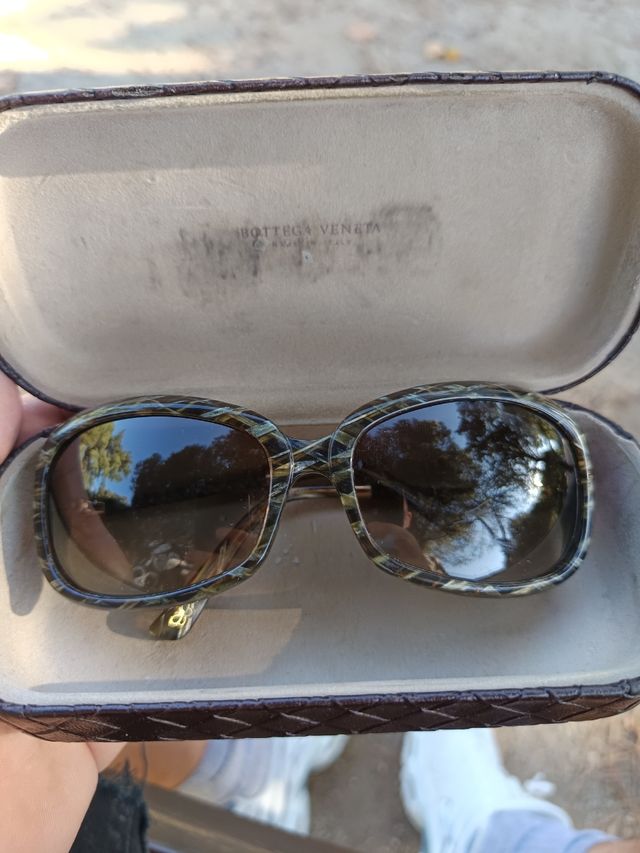 Occhiali originali Bottega Veneta realizzati in Italia