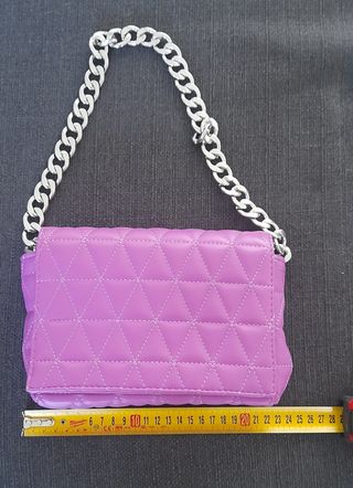 Borsetta a tracolla color ciclamino