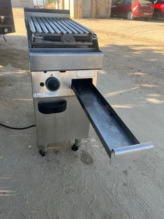 brasa    industrial de piedra volcánica ,gas