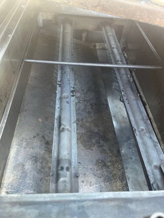 brasa    industrial de piedra volcánica ,gas