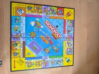Lote juegos:UNO Quatro, Monopoly y suelo es lava