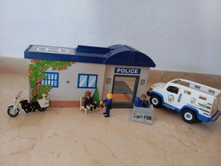 Comisaría Policía Coche y Muñecos Playmobil