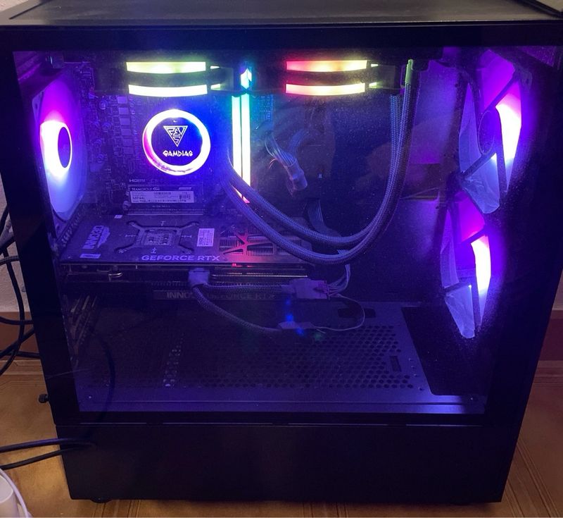 Ordenador Gaming con RGB